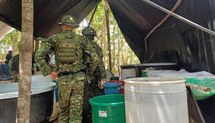 Destrucción de laboratorio del ELN