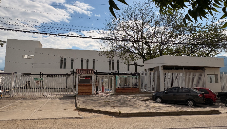 Fachada del área de urgencias de la ESE Hospital Local de Los Patios. 