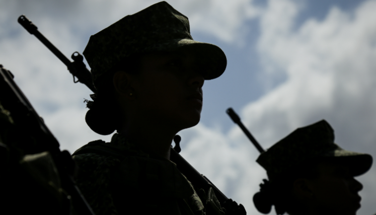 MUJERES SE FORMARÁN COMO OFICIALES