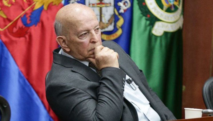 COMISIONADO DE PAZ HABÍA AUTORIZADO TRASLADO DE CASTOR Y OTROS 16 CABECILLAS