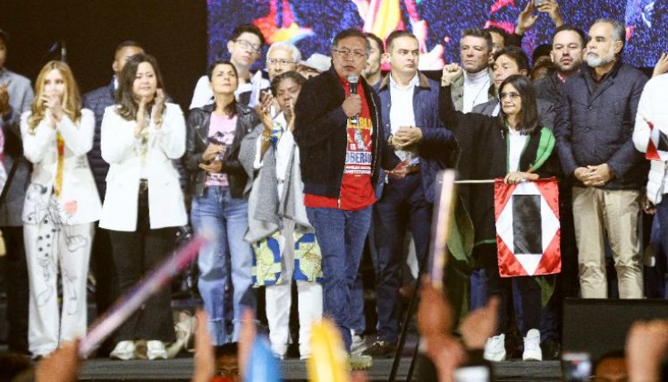 INTERPONEN QUEJA DISCIPLINARIA CONTRA LOS MINISTROS POR EMERGENCIA ECONÓMICA