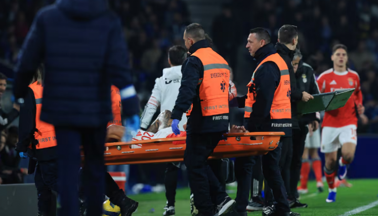 Richard Ríos sufrió fuerte lesión