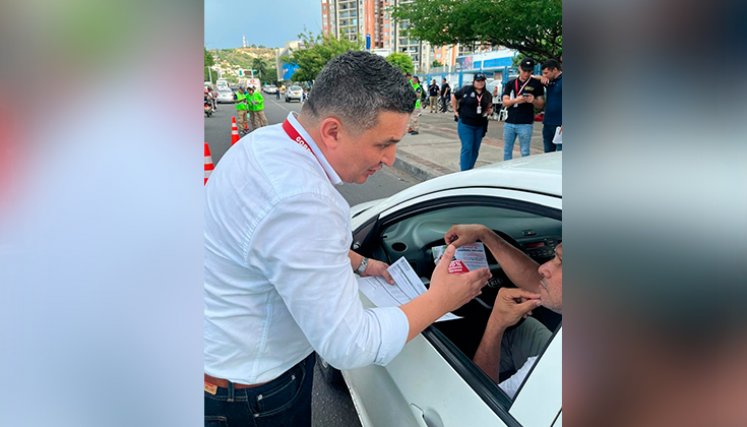 194.000 vehículos deben pagar el impuesto de 2026, según el secretario de Hacienda, Sergio Entrena./ Foto archivo