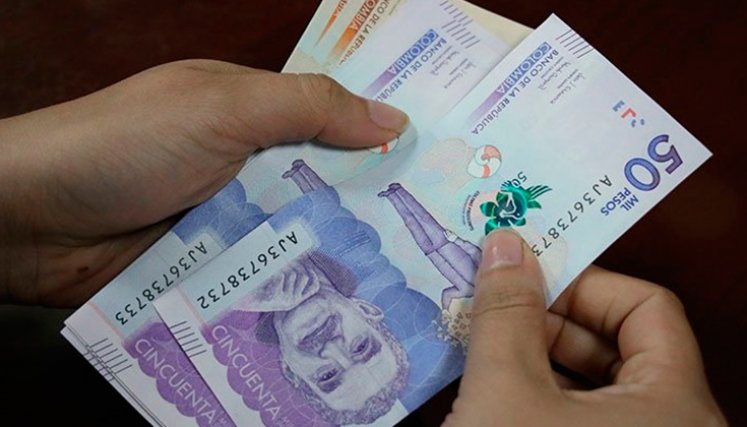 Dinero en efectivo. / Foto Archivo