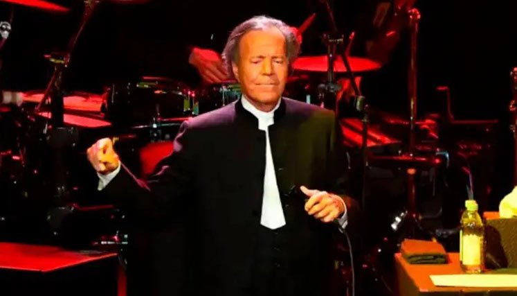 julio-iglesias-pronunciamiento
