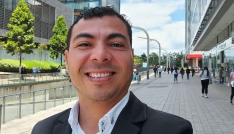 La Alcaldía de Pelaya y la Gobernación del Cesar ofrecen una recompensa de hasta $50 millones por información que permita dar con el paradero del candidato al Senado Andrés Vásquez Vargas, reportado como desaparecido el 25 de febrero de 2026.