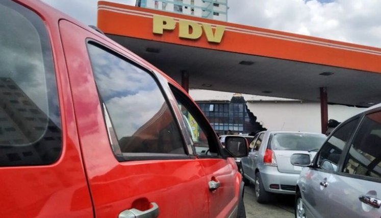 GASOLINERA EN VENEZUELA 