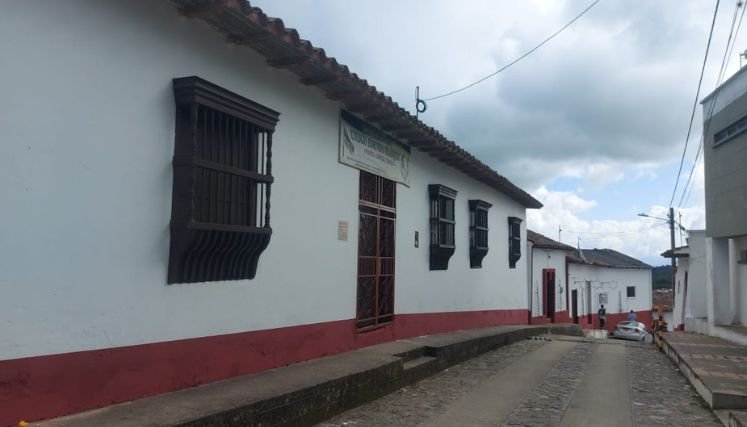 El colegio Edmundo Velázquez del corregimiento de Otaré será reubicado por razones de seguridad.