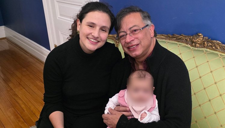 En Estados Unidos y antes de ver a Trump, Petro abrazó por primera vez a su nieta