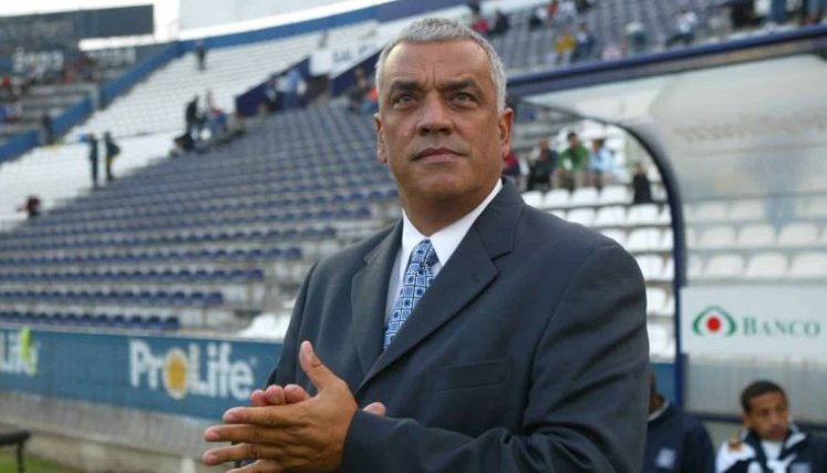 Cúcuta Deportivo ya tiene nuevo técnico: el venezolano Richard Páez dirigirá al rojinegro