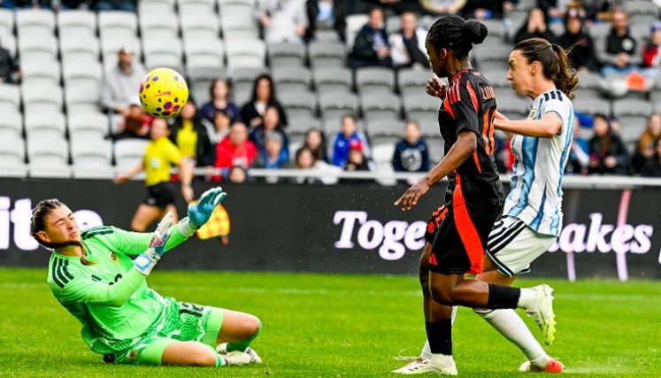 Linda Caicedo espera brillar contra Estados Unidos en la última fecha de la SheBelieves, así como lo fue ante las argentinas. 