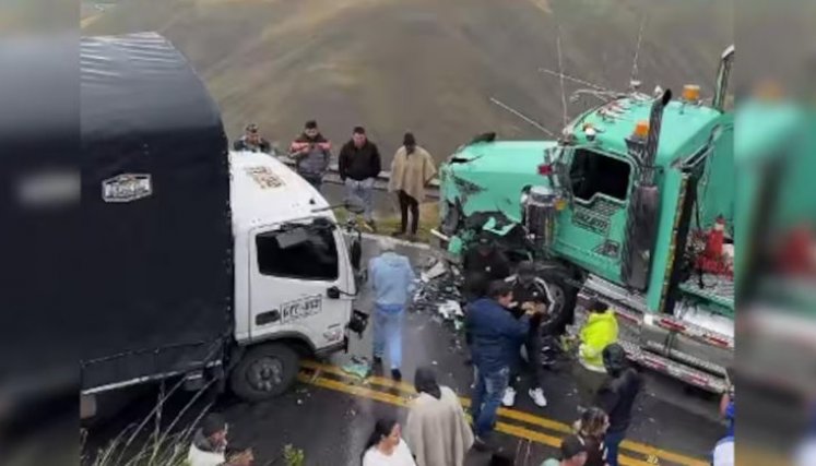 Tragedia en Santander: carga de tractomula cayó sobre polizones y dejó un muerto