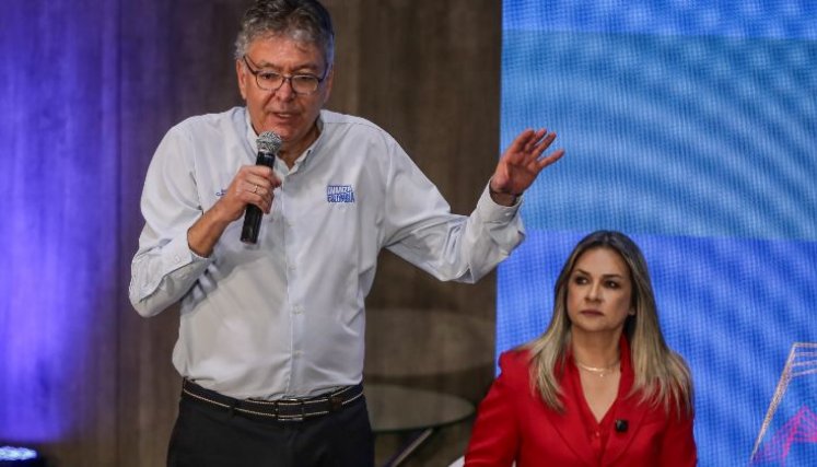 APOYO A PALOMA VALENCIA 