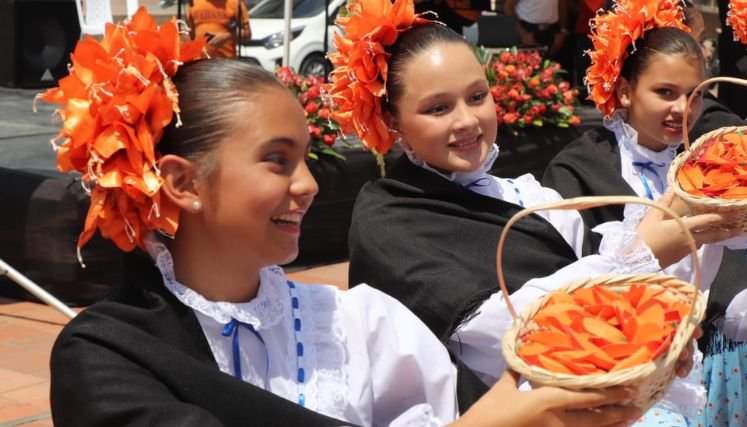 Con inmenso fervor religioso propios y visitantes se alistan a para la Semana Santa en Ocaña.