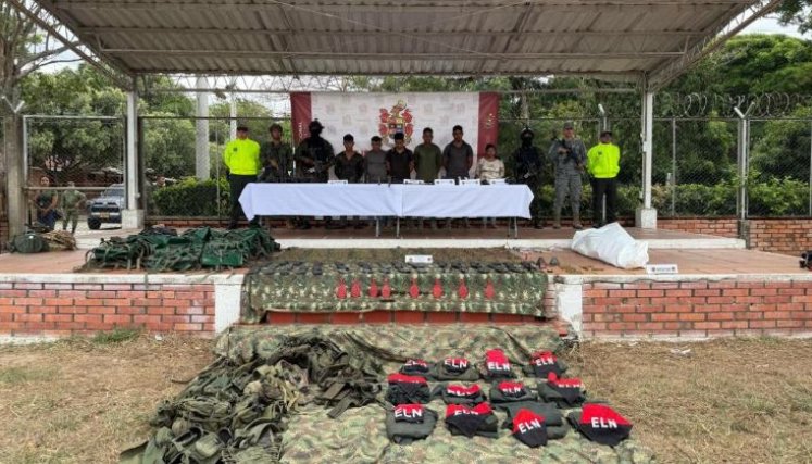 El operativo militar se desarrolló en la vereda La Conquista y permitió neutralizar a 14 integrantes de la estructura, según el Ministerio de Defensa.