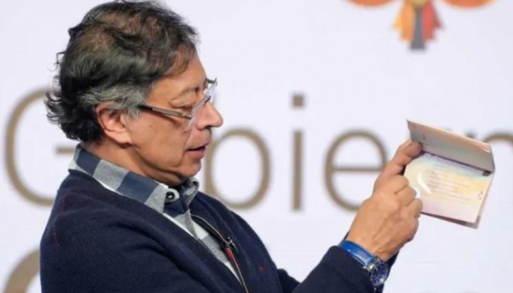 Exclusivo | Petro mintió: los pasaportes nuevos no se imprimen en Colombia sino en Portugal