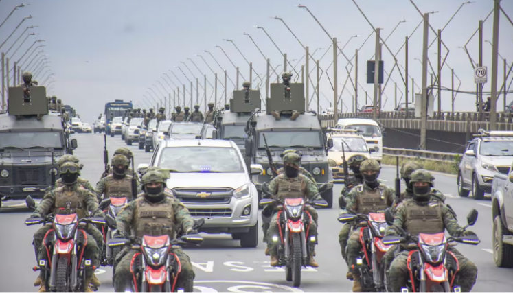 Toque de queda en Ecuador