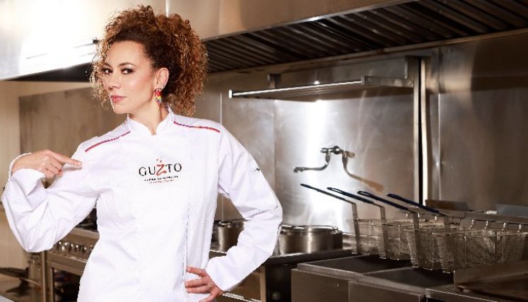 Andrea Guzmán: entre ninjas, teatro y gastronomía.