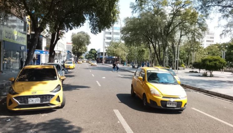 Calles solitarias sin trancones y sin contaminación, así transcurrió el Día sin Carro, ayer./Foto Orlando Carvajal