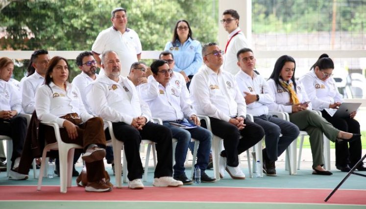 Grupo de docentes y decanos de la Universidad de Pamplona, durante la Rendición de Cuentas 2025/Foto Carlos Ramírez