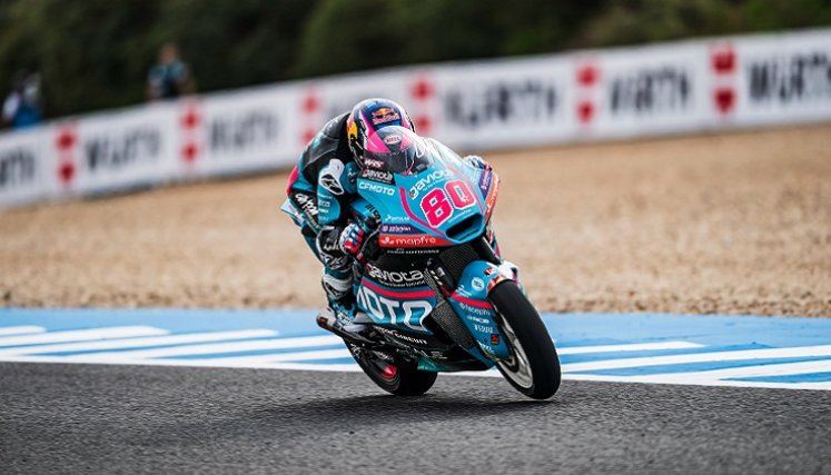 David Alonso salió ileso de una fuerte caída durante los ensayos para el Gran Premio de España