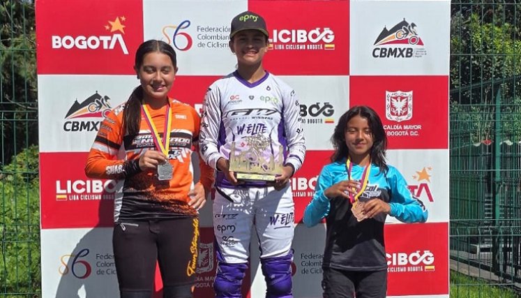 La bicicrosista cucuteña, en un mes ha cosechado ocho títulos.