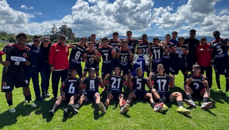 La selección Norte Sub-17, con una ayudita de mano logró meterse en la fase final.