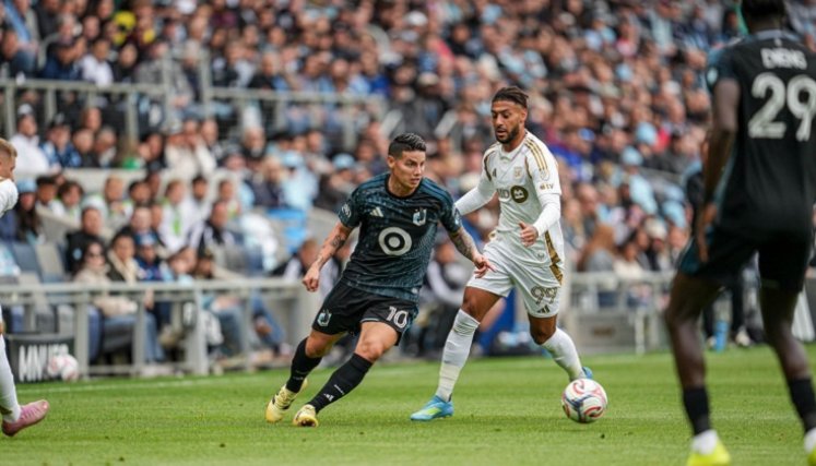 El colombiano actuó 63 minutos, dejando buenas sensaciones en su equipo y la afición.