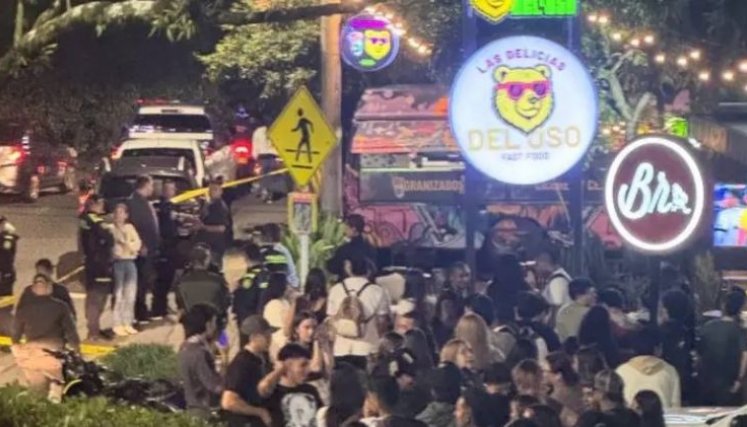 Intento de hurto en fila del Burger Master acabó en balacera con dos heridos en El Poblado, Medellín