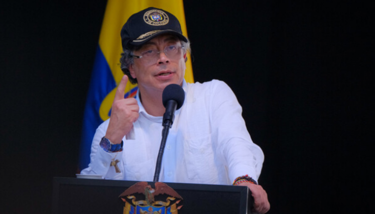 Gustavo Petro.