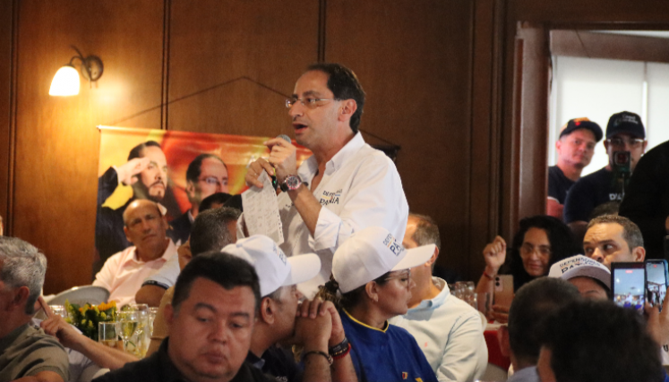 José Manuel Restrepo, fórmula vicepresidencial de Abelardo de la Espriella, visitó Cúcuta.