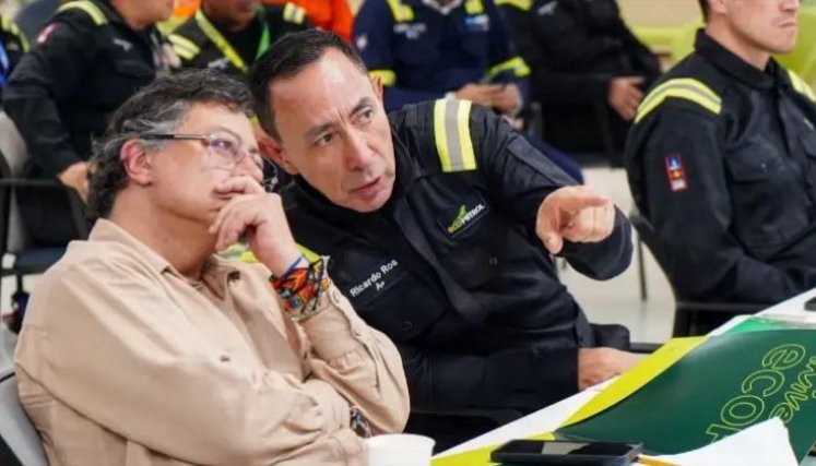 PETRO Y ROA EN ECOPETROL 