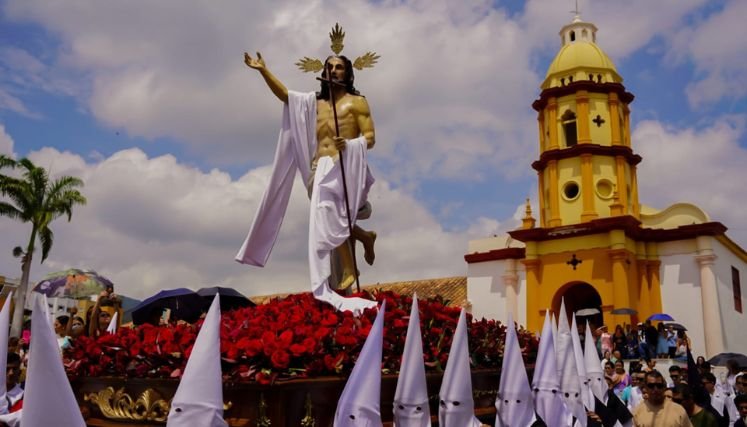 Vivas se mantienen las tradiciones de Semana Santa en Ocaña.
