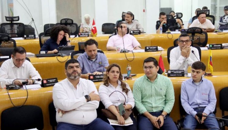 Gerente general de Veolia, Humberto Posada (izquierda)/Foto Carlos Ramírez