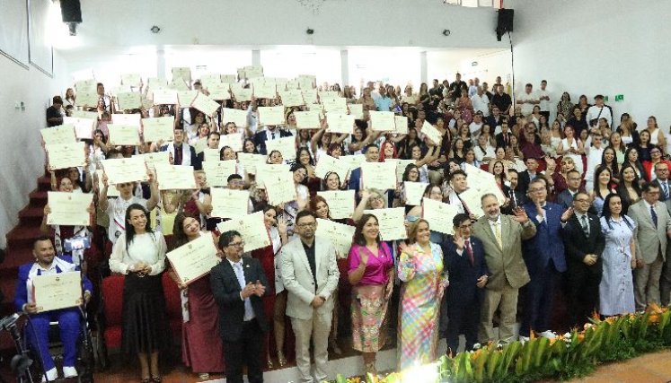 Unipamplona gradúa a más de 1.400 profesionales y consolida su impacto en la región.