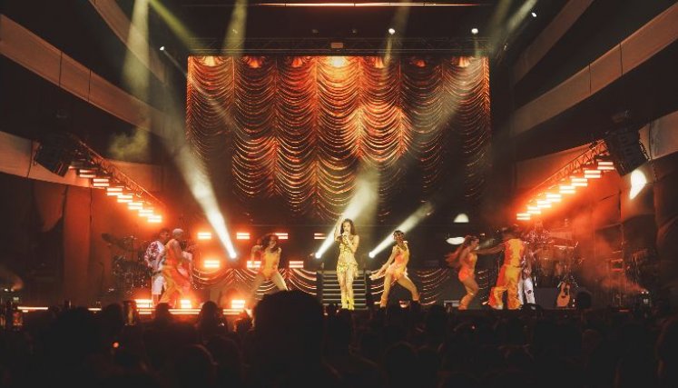 Greeicy conquista escenarios globales y se perfila hacia el hit del año.