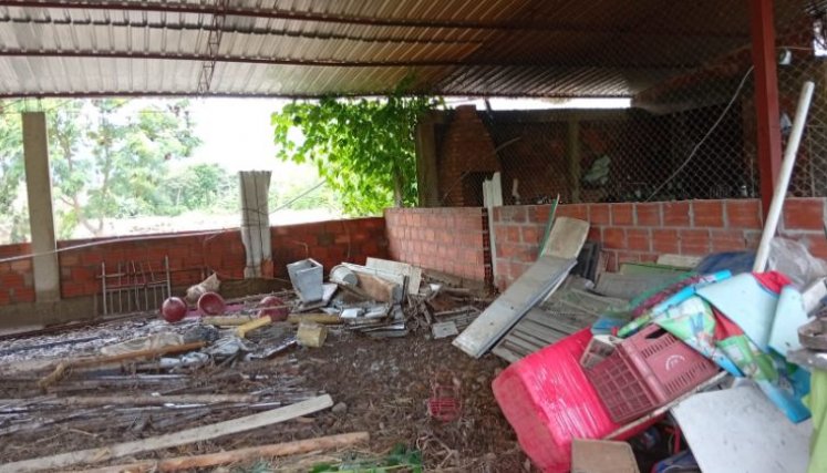 Pérdidas millonarias dejó la creciente del río Peralonso en la vereda Santa Rosa, en San Cayetano/Foto Gabriel Barrera