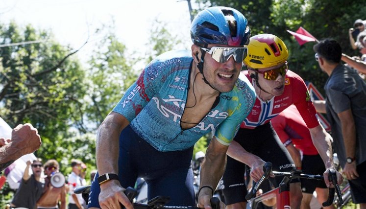 Tercer triunfo de los ciclistas italianos en la edición 109 del Giro.