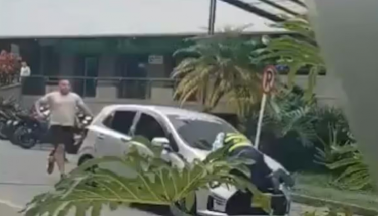 Agente de tránsito, Armenia.