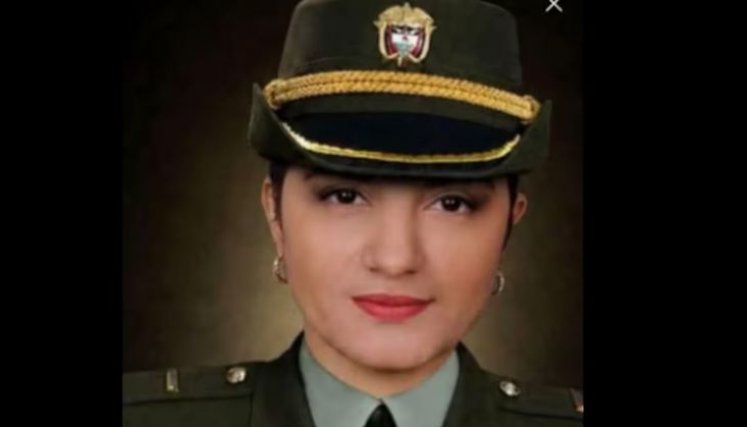 COMANDANTE POLICIA 