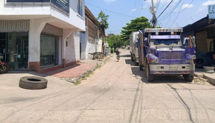 En la avenida septima persisten los problemas de invasión al espacio