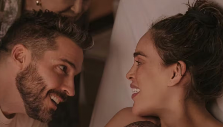 Sara Corrales anunció el nacimiento de su bebé