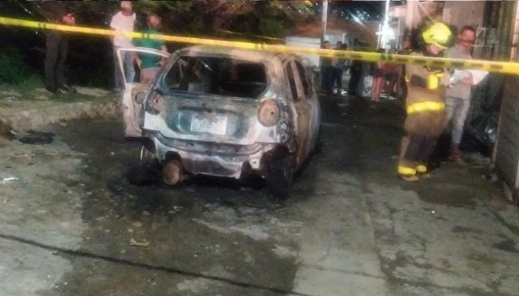 Taxi Incinerado