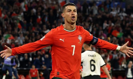 Cristiano Ronaldo llegó a 138 goles con la selección lusa.