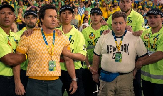 Entre pesas y carcajadas: el nuevo giro de Mark Wahlberg en el cine.