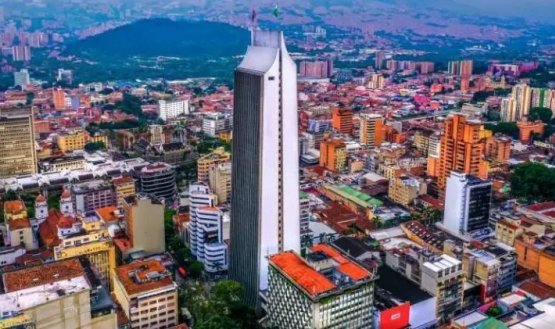 Hallaron muerto a un egipcio en la habitación de un hotel en Medellín