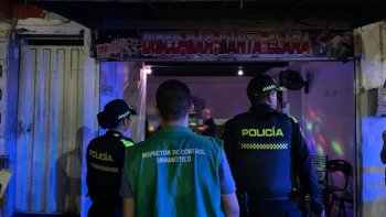 Sellados establecimientos de vida nocturna en Ocaña.