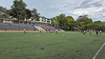 Deudas de la luz en el sector educativo preocupa a las autoridades.