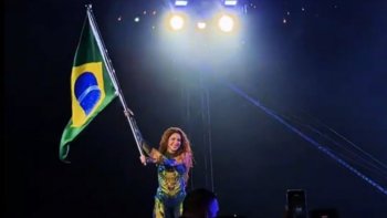Shakira rompe récords con 2,5 millones de personas en su concierto más grande