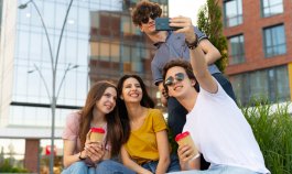 Adolescentes y redes sociales: el nuevo frente de la salud mental